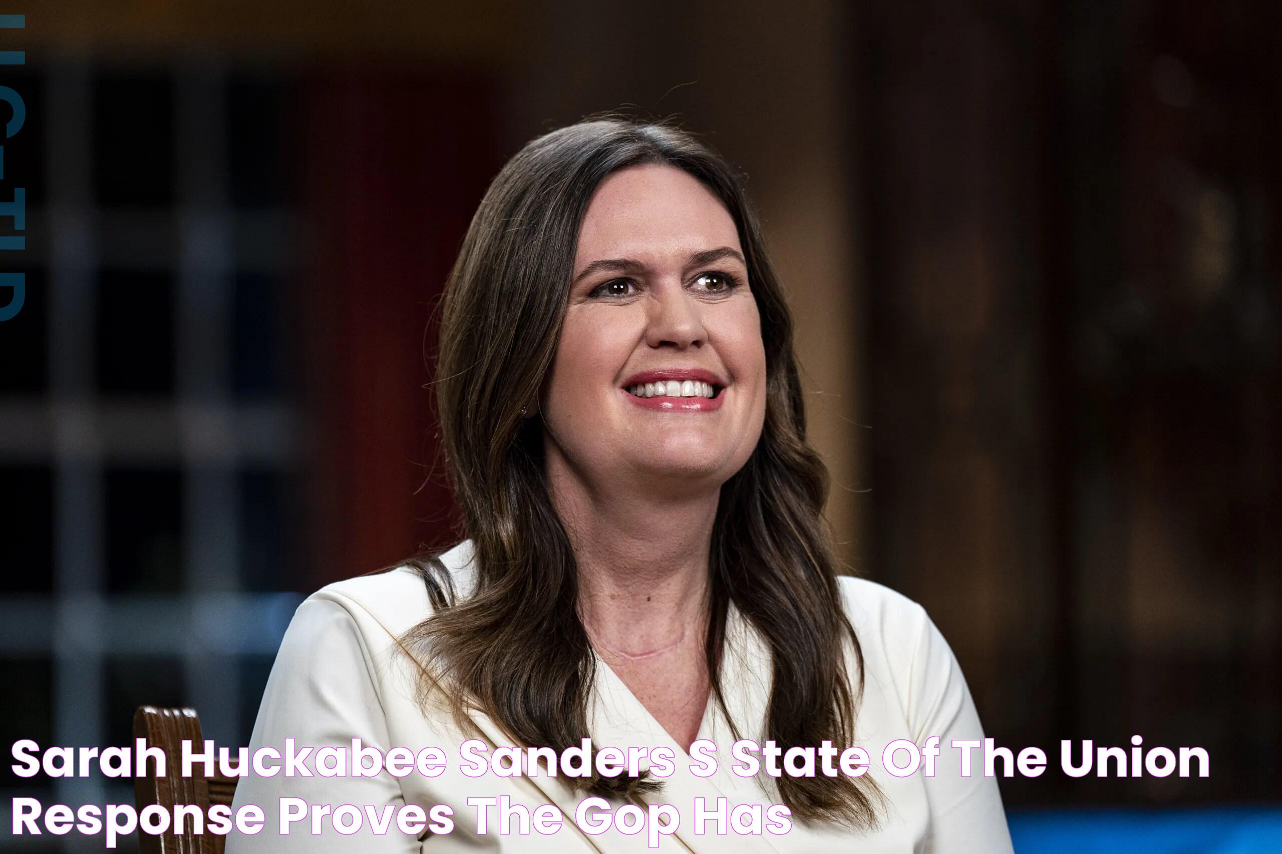 How Tall Is Sarah Huckabee Sanders? Discover Her Height