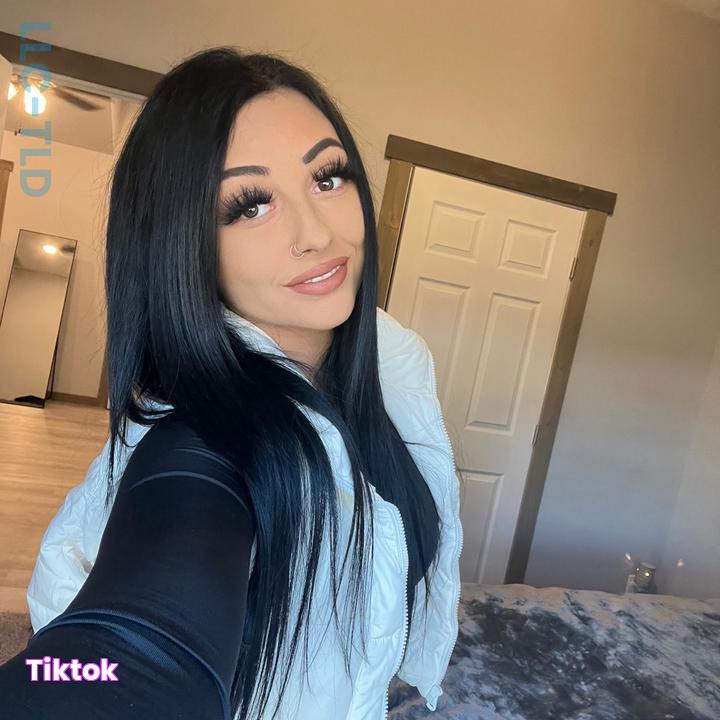 🦄 💋 TikTok