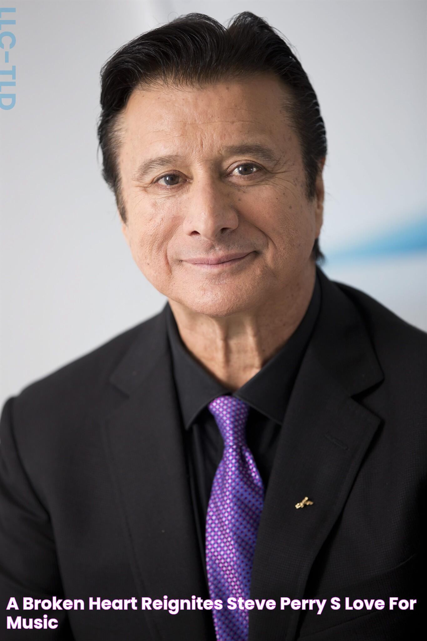 A broken heart reignites Steve Perry's love for music