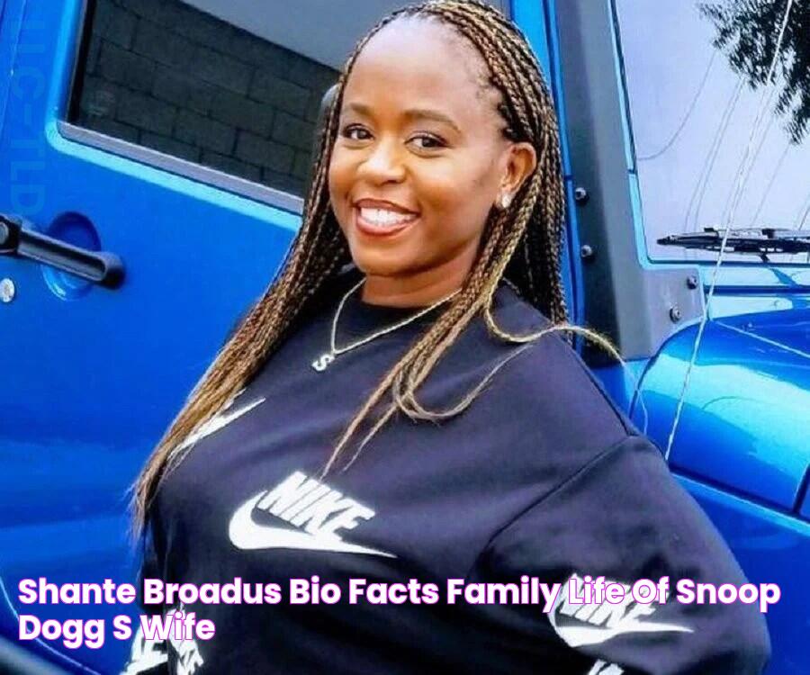 Meet Shante Broadus: Snoop Dogg's Wife And Behind-the-Scenes Entrepreneur