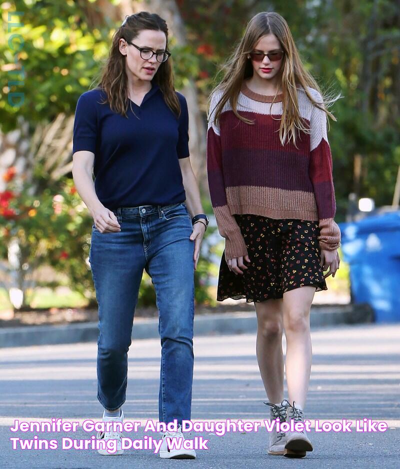 Jennifer Garner and Daughter Violet Look Like Twins During Daily Walk