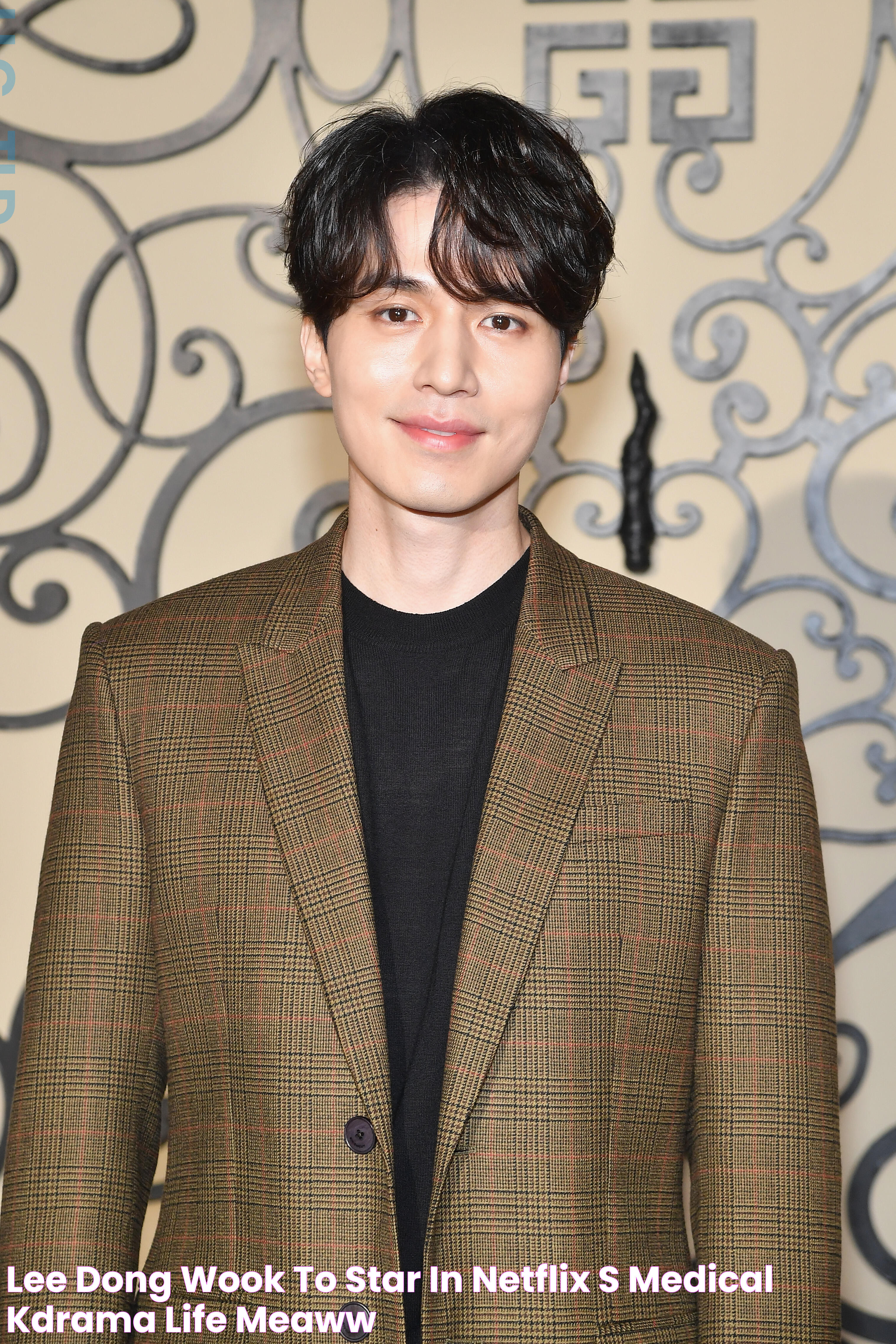 Introducing Lee Dong-wook: A Renowned Actor With A Captivating Presence