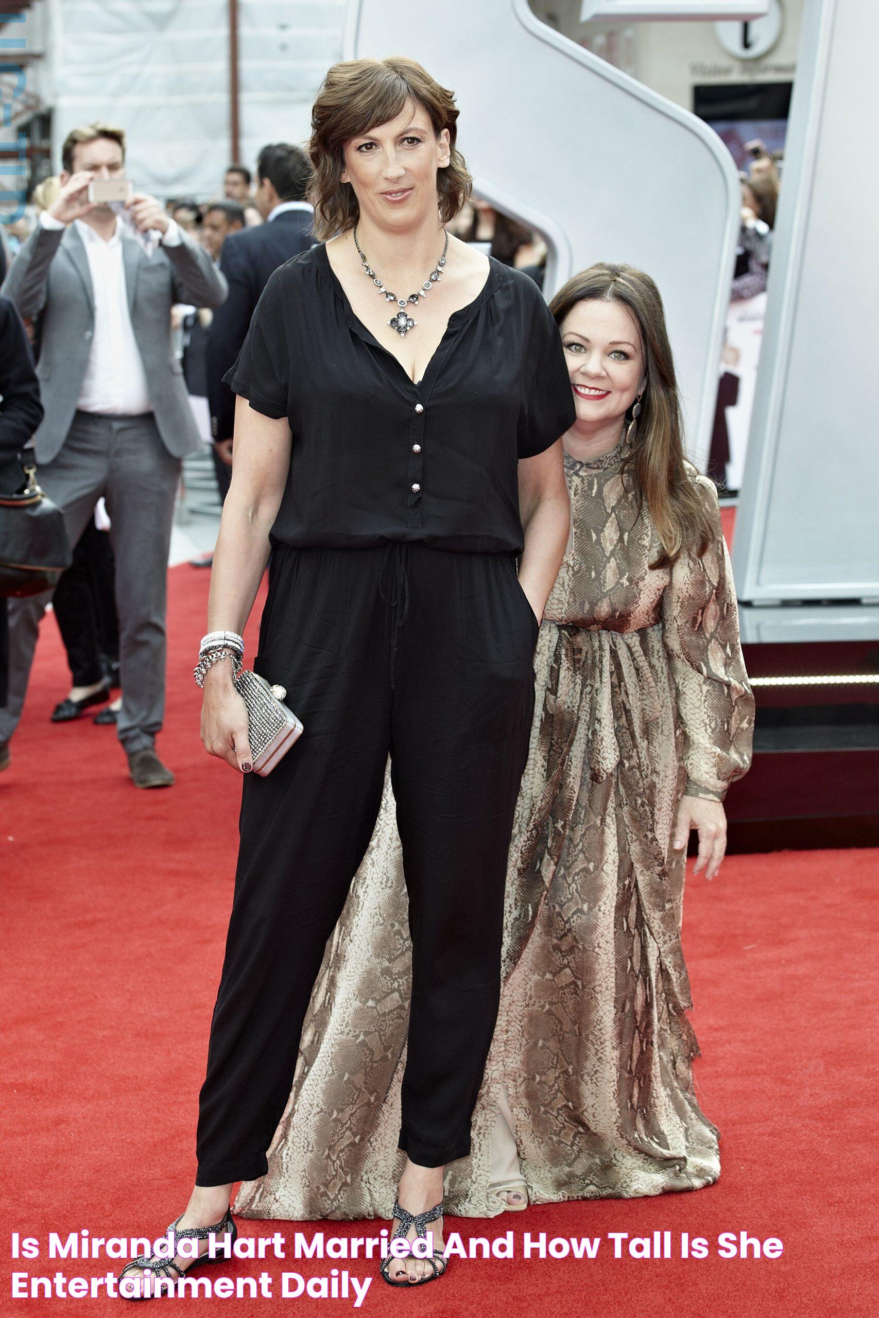 Is Miranda Hart married and how tall is she? Entertainment Daily