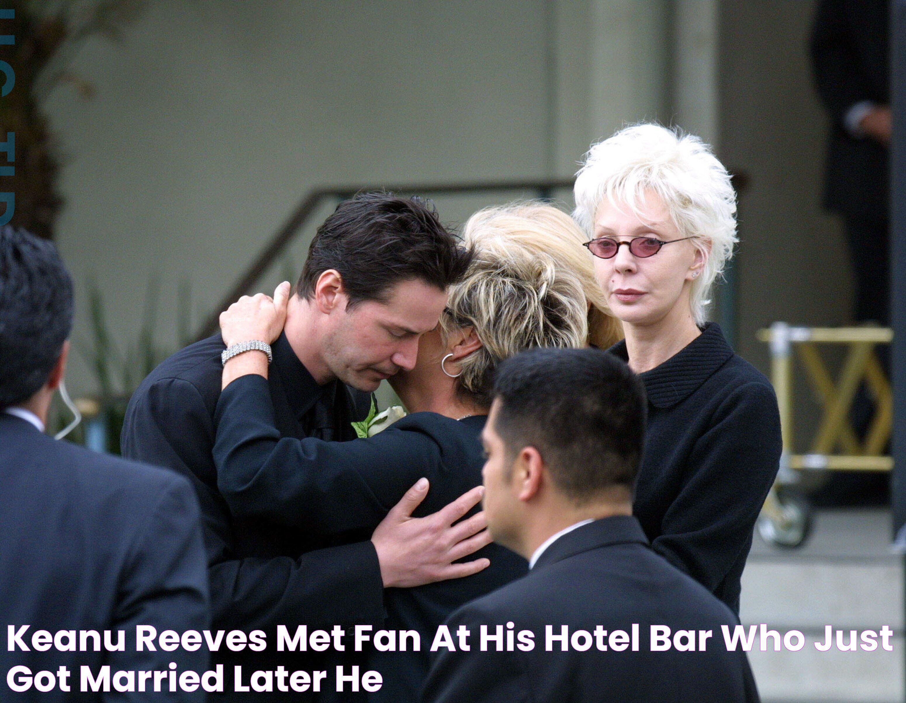 Keanu Reeves Met Fan at His Hotel Bar Who Just Got Married Later He