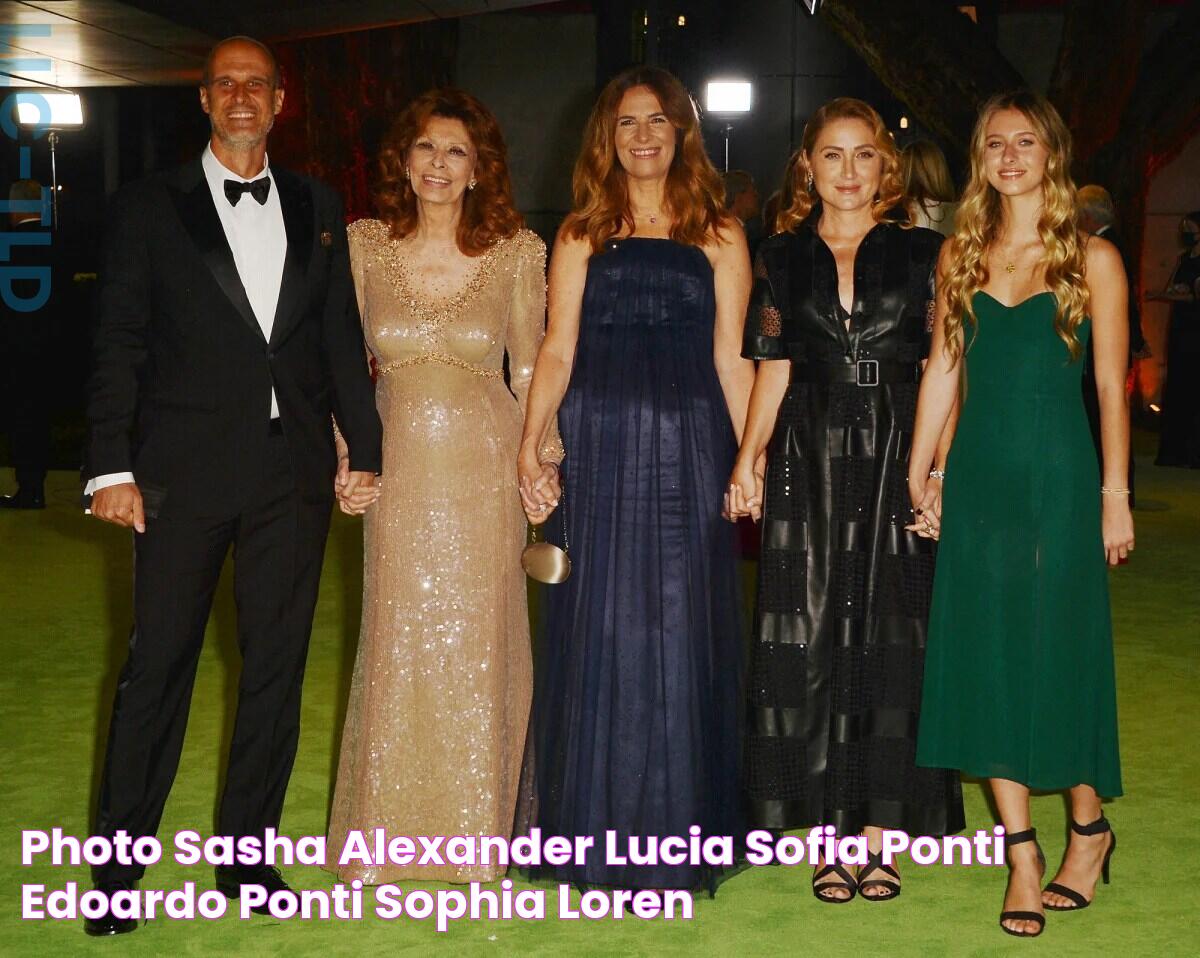 Photo Sasha Alexander, Lucia Sofia Ponti, Edoardo Ponti, Sophia Loren