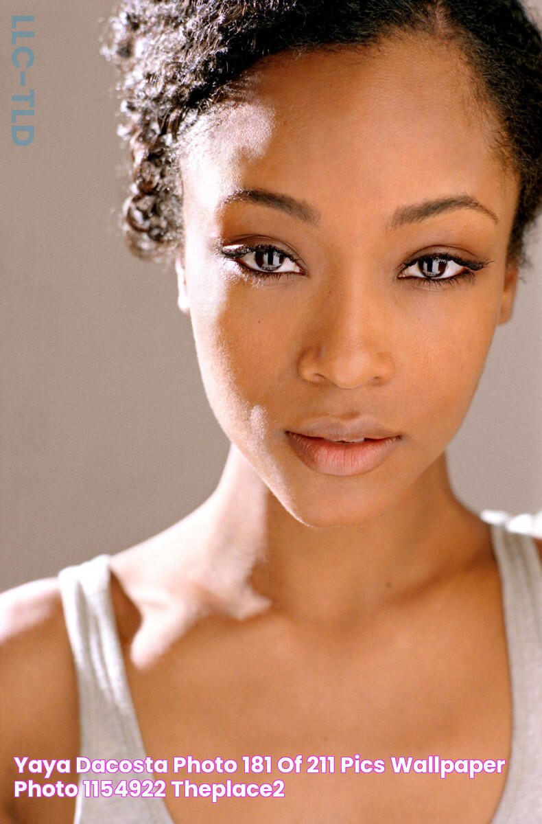 Yaya DaCosta photo 181 of 211 pics, wallpaper photo 1154922 ThePlace2