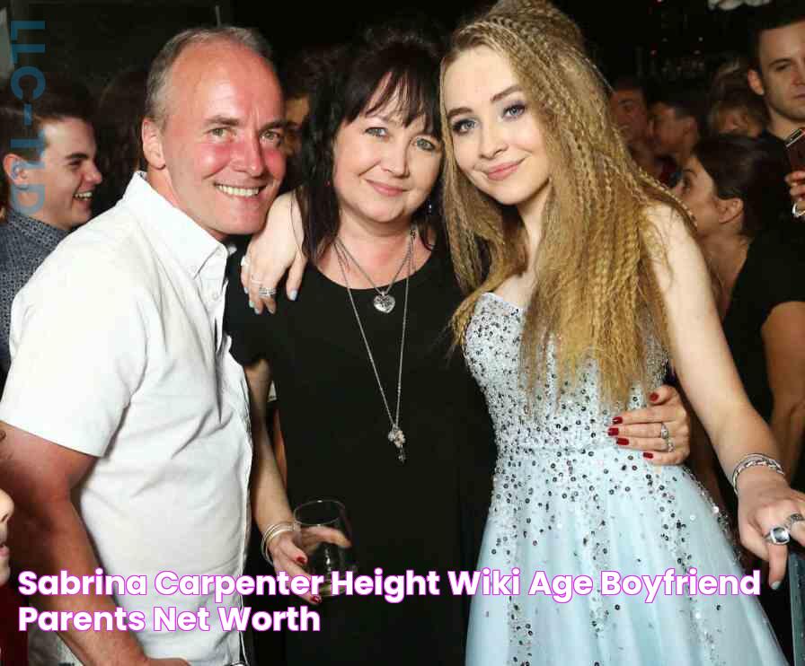 Sabrina Carpenter's Mom: Everything You Need To Know