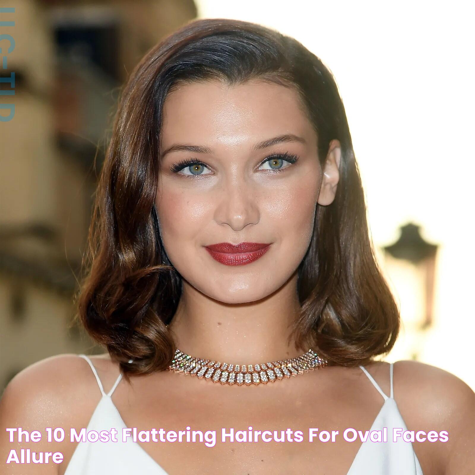 Perfect Oval Face Haircuts: Enhance Your Natural Beauty