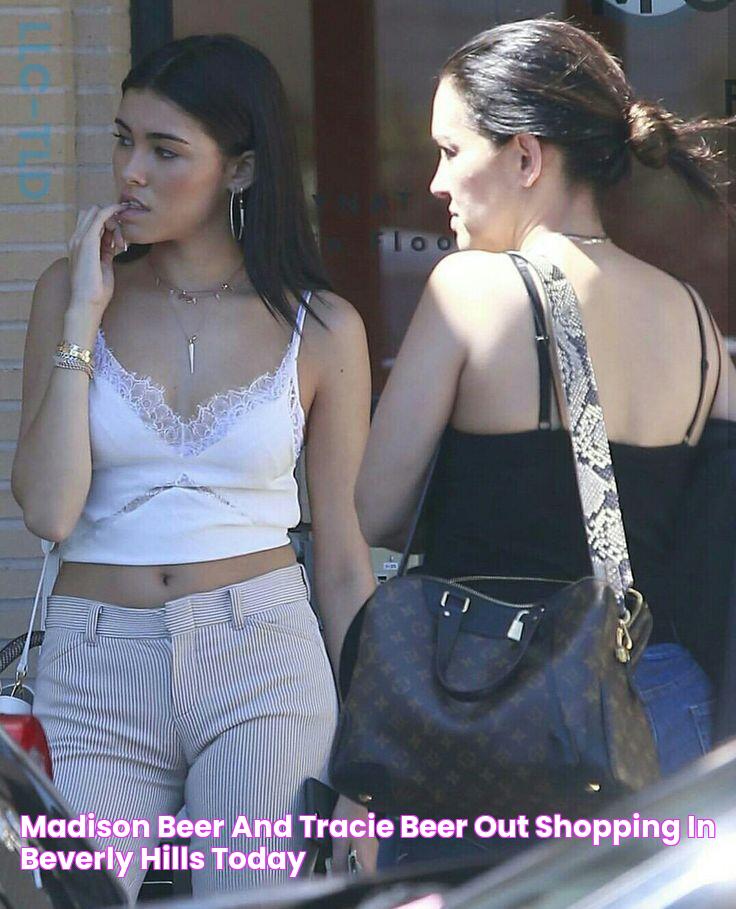 Madison Beer and tracie beer Out Shopping in Beverly Hills today! 