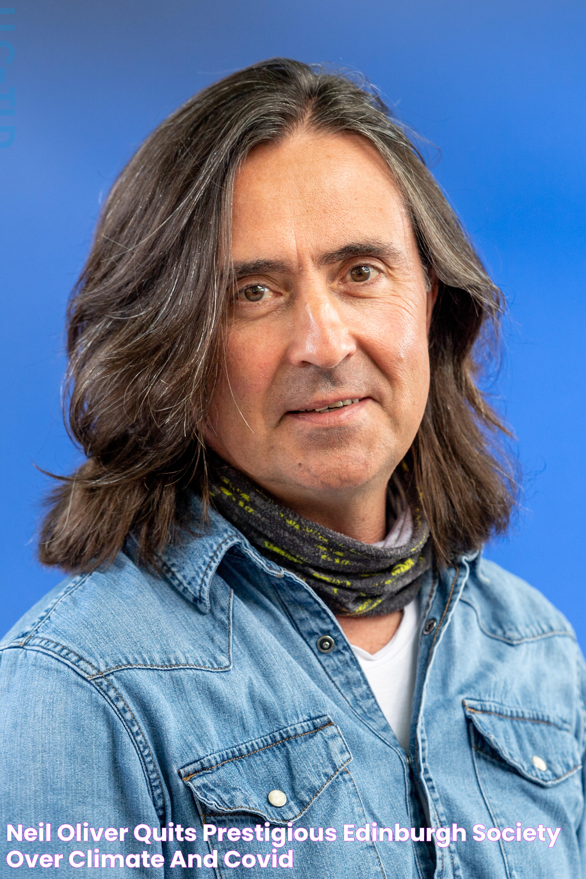 Neil Oliver quits prestigious Edinburgh society over climate and Covid