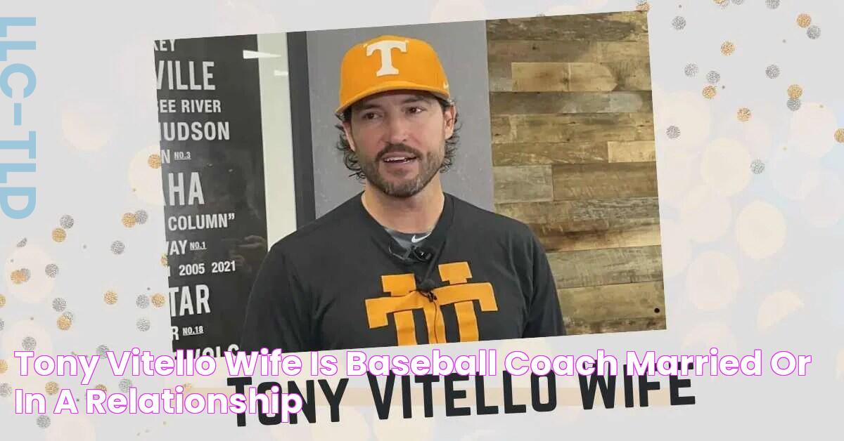 Tony Vitello Wife Is Baseball Coach Married or in a Relationship?