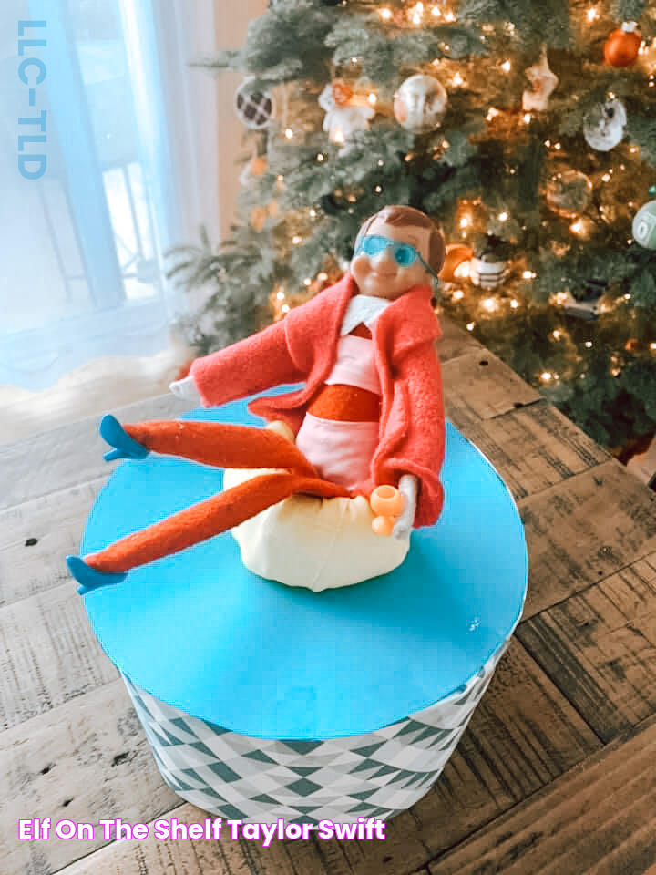 Elf on the Shelf Taylor Swift