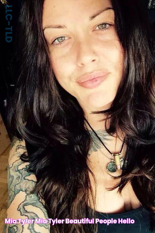 Mia Tyler Mia tyler, Beautiful people, Hello