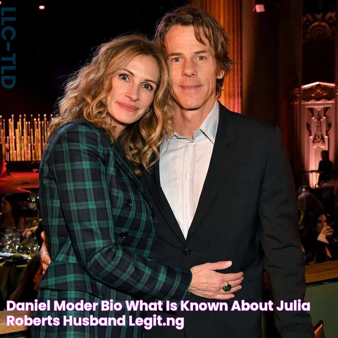 Daniel Moder bio what is known about Julia Roberts’ husband? Legit.ng