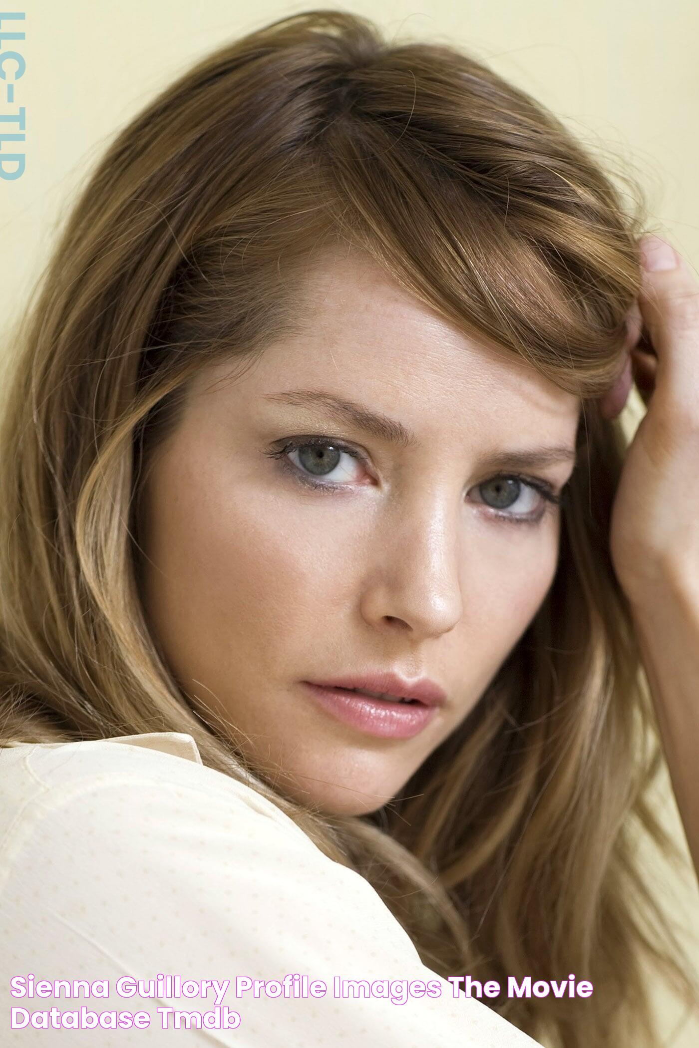 Sienna Guillory Profile Images — The Movie Database (TMDB)