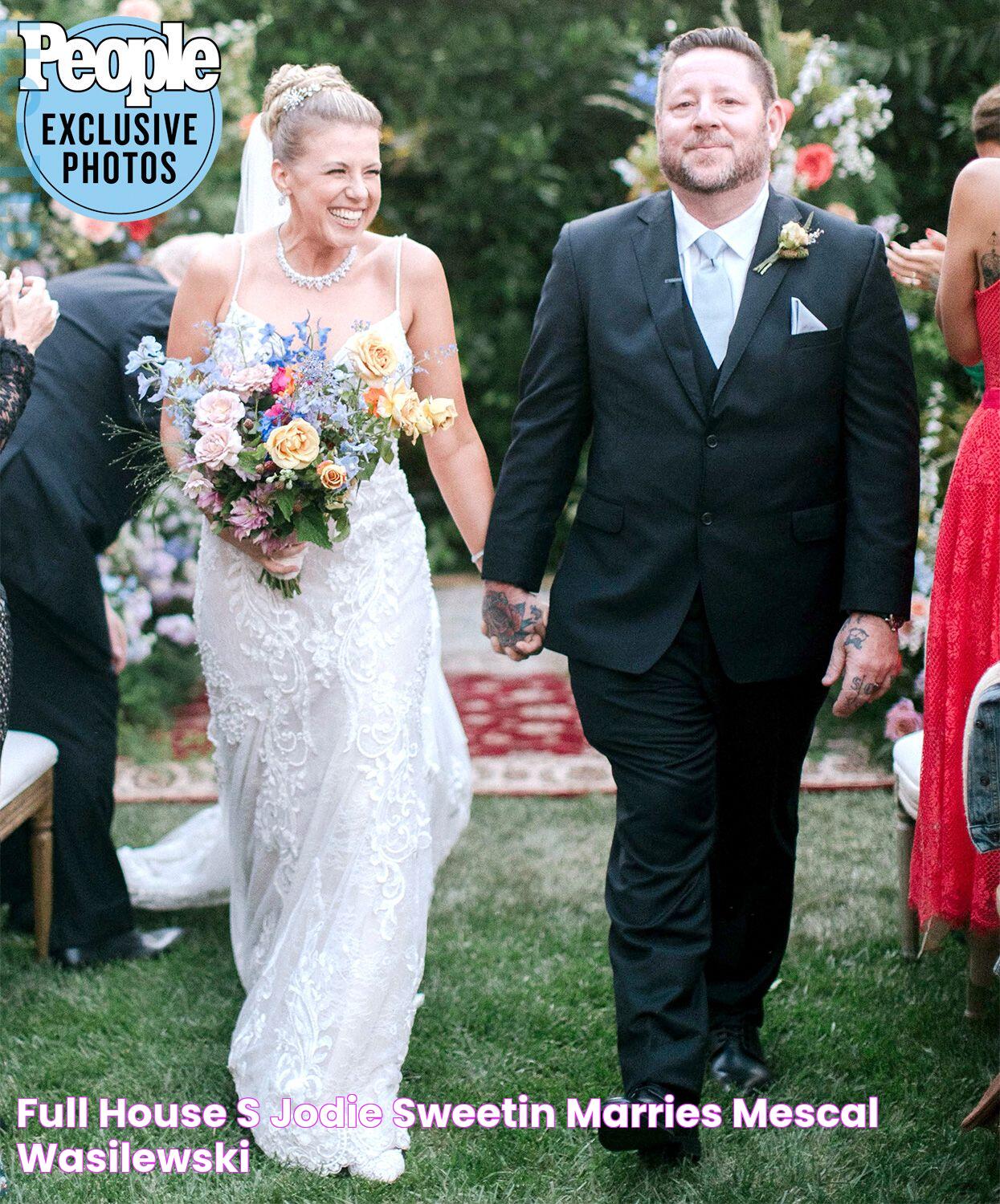 Full House's Jodie Sweetin Marries Mescal Wasilewski