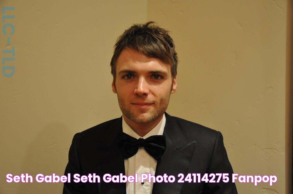 Seth Gabel Seth Gabel Photo (24114275) Fanpop