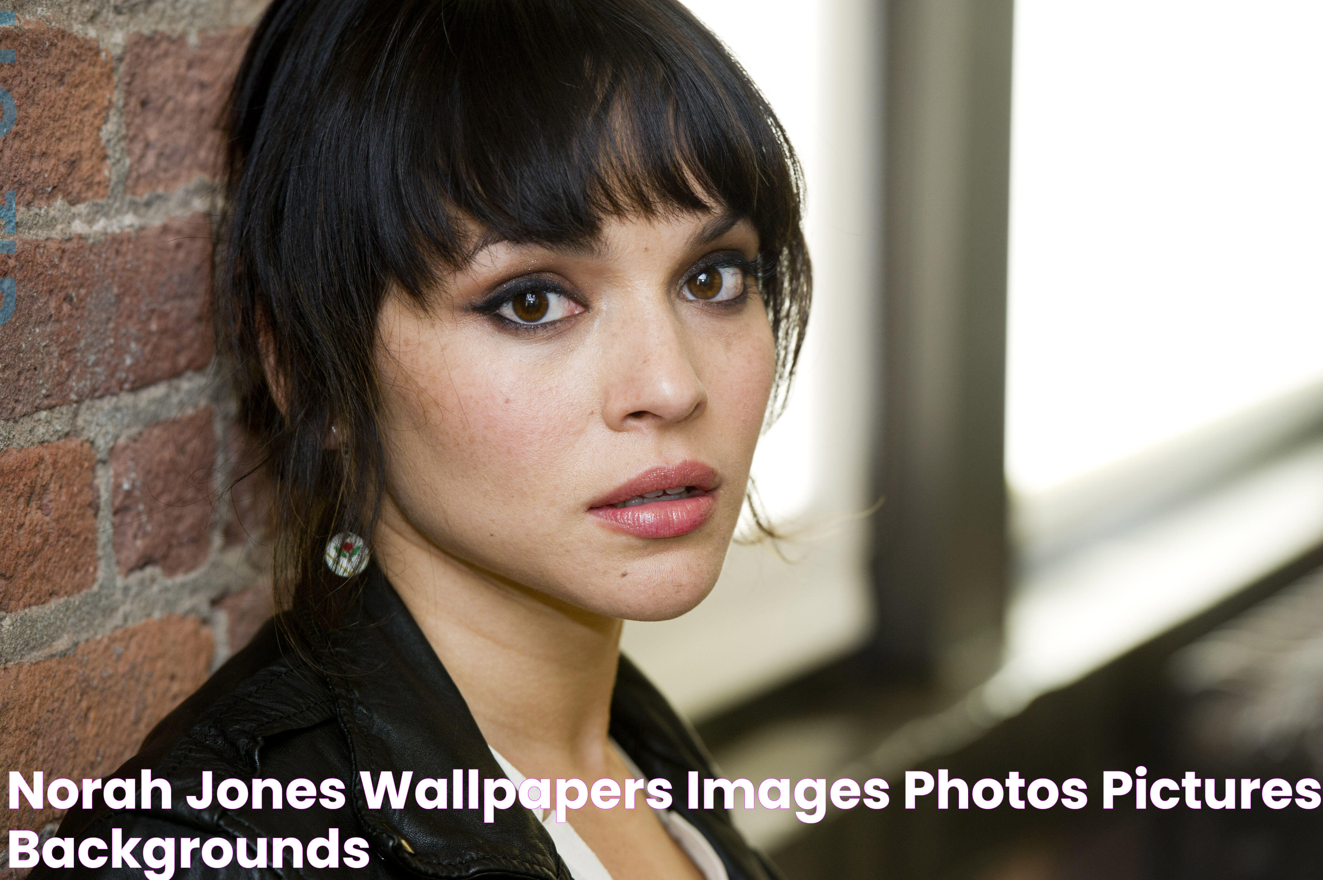 Discover The Astounding Net Worth Of Acclaimed Singer-Songwriter Norah Jones