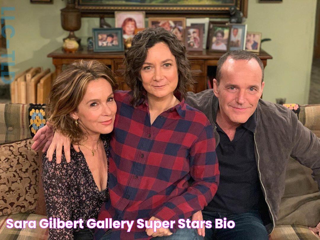 Sara Gilbert Gallery Super Stars Bio