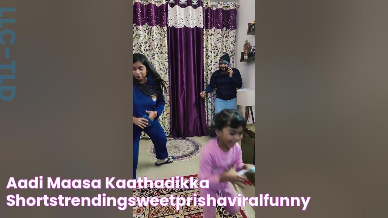 Aadi Maasa Kaathadikka👫🤩 shortstrendingsweetprishaviralfunny